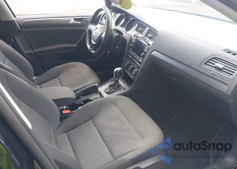 2019 Volkswagen Golf 1.4T S/1.4T Se z USA, uszkodzony, nr VIN 3VWG57AU1KM020880